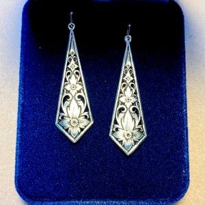 Silver Floral etched earrings